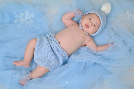 曹县摸孕妇肚子沾喜气